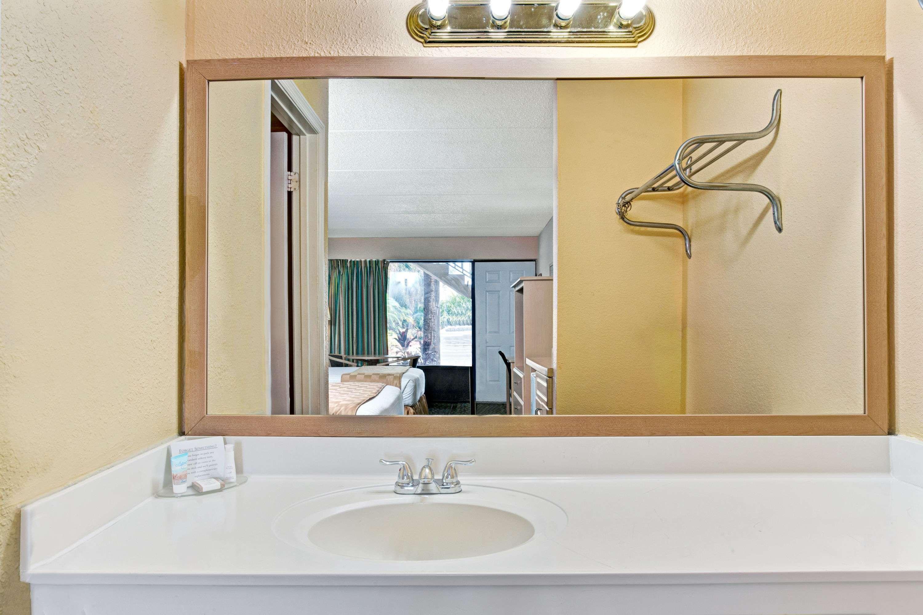 Home 1 Suites Extended Stay - Kissimmee Εξωτερικό φωτογραφία