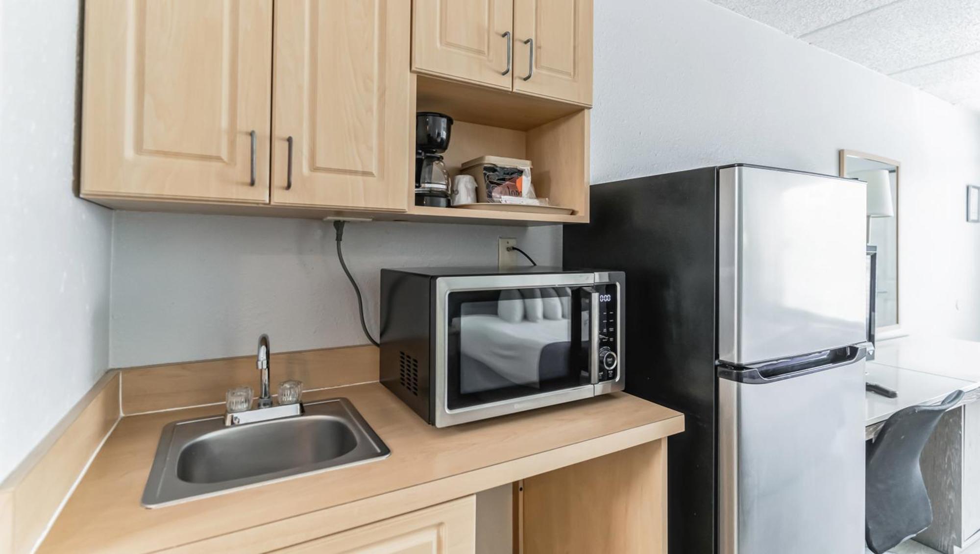 Home 1 Suites Extended Stay - Kissimmee Εξωτερικό φωτογραφία