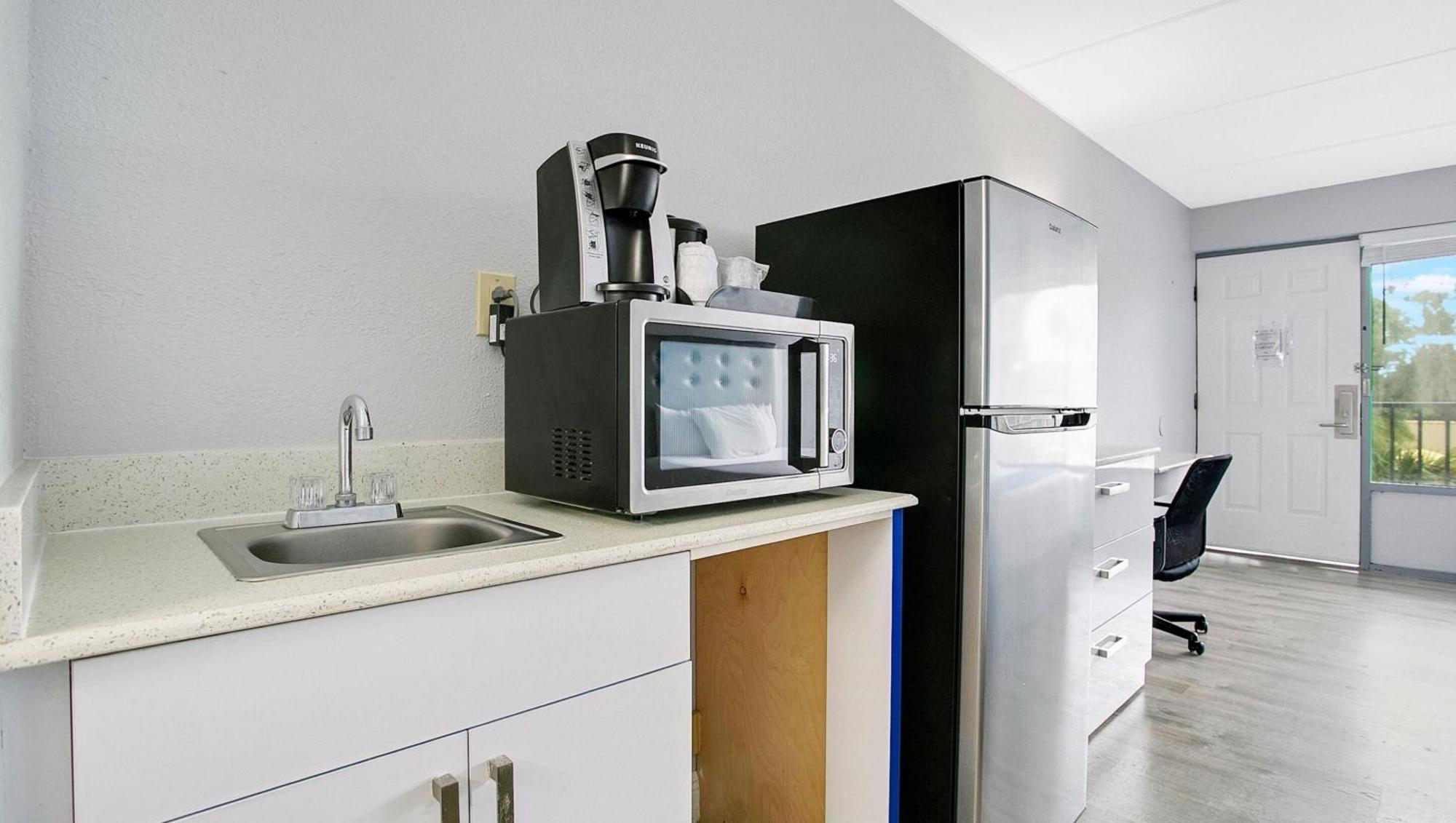 Home 1 Suites Extended Stay - Kissimmee Εξωτερικό φωτογραφία